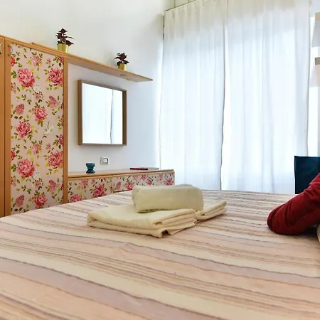 Caseospitali - Casa Milangeles, Bilocale In Stile Pop E Vintage X2 *